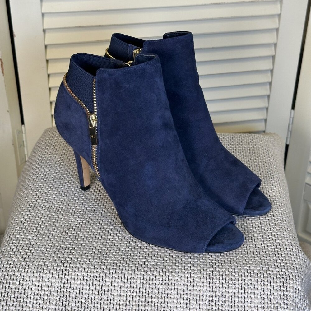 Mark Fisher navy blue suede heeled zipper ankle boots - Size 8